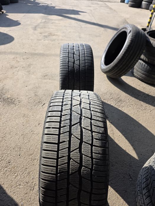 Vând 2 anvelope iarna Continental 255 40 R18