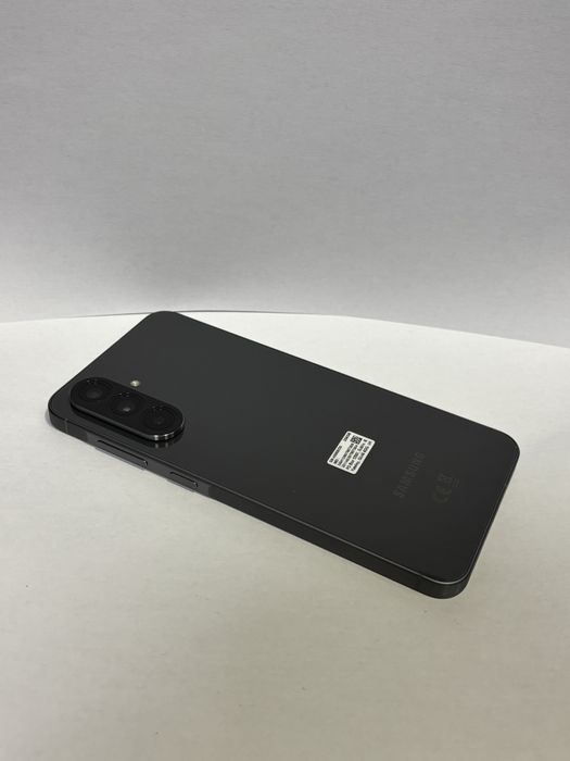 MDM vinde: Samsung A56 5G 256GB Awesome Graphite.