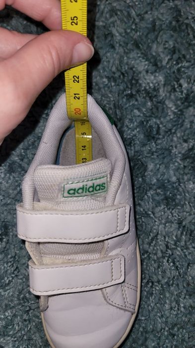 Adidas marimea 25