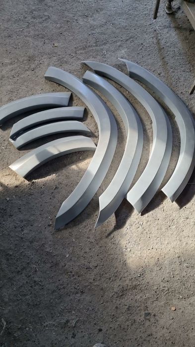 Продам расширители арок на Мерседес GL 164