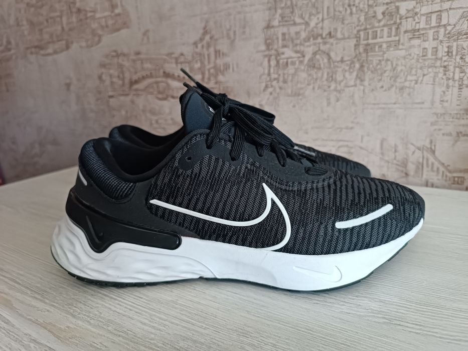 Оригинальные кроссовки Nike