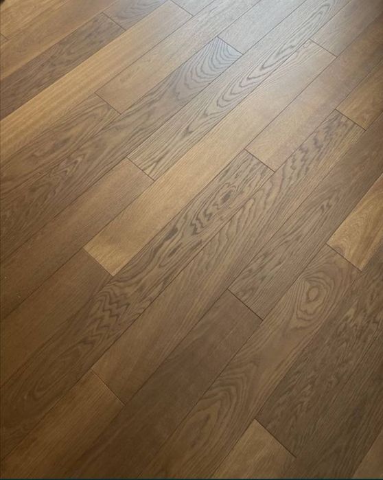 Паркет дубовый 3 слойный продаётся