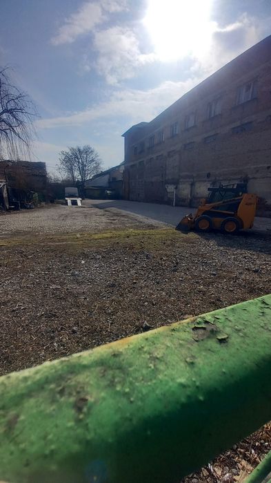 Услуги с Багер,Бобкат,Челен товарач,