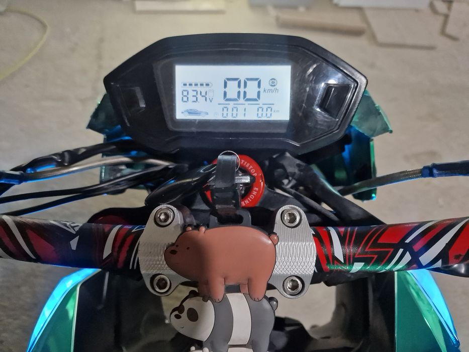 Электромотоцикл         .