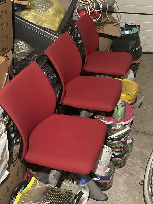 Bancheta business sala de asteptare culoare rosie