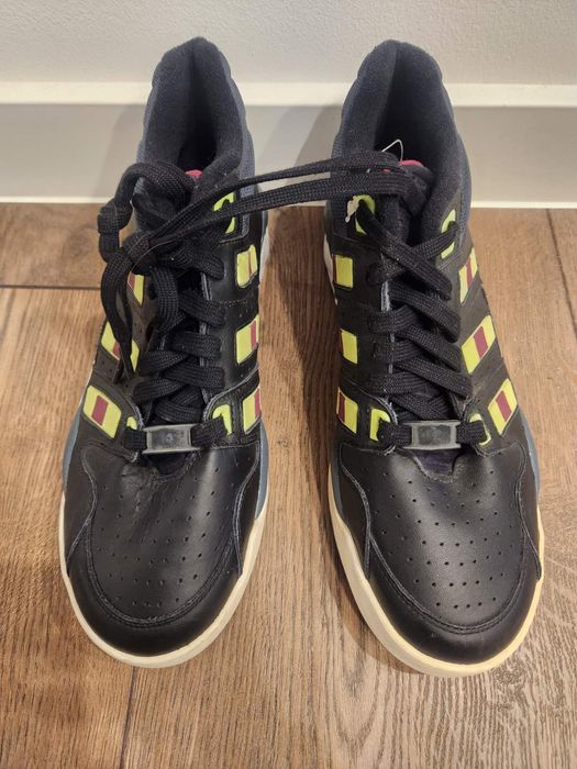 Нови адидас. Оригинал.  Естествена кожа