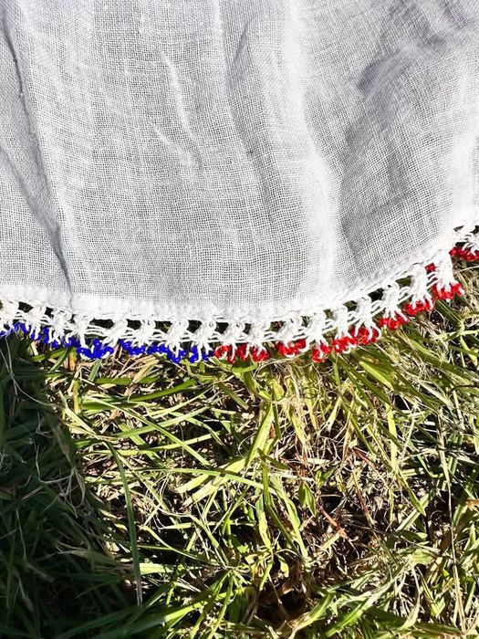 Продавам бял чембер за глава