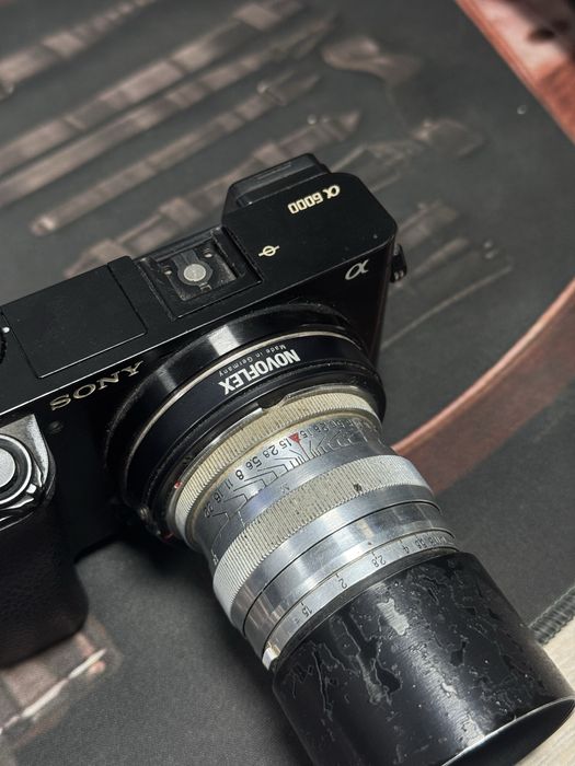 Sony A 6000 camera