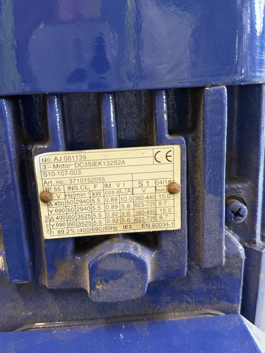 Pompa centrifuga verticala