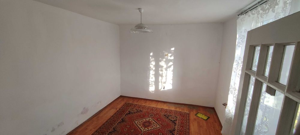 Casă 5 camere | 84 mp | Teren 1005 mp | Utilități complete