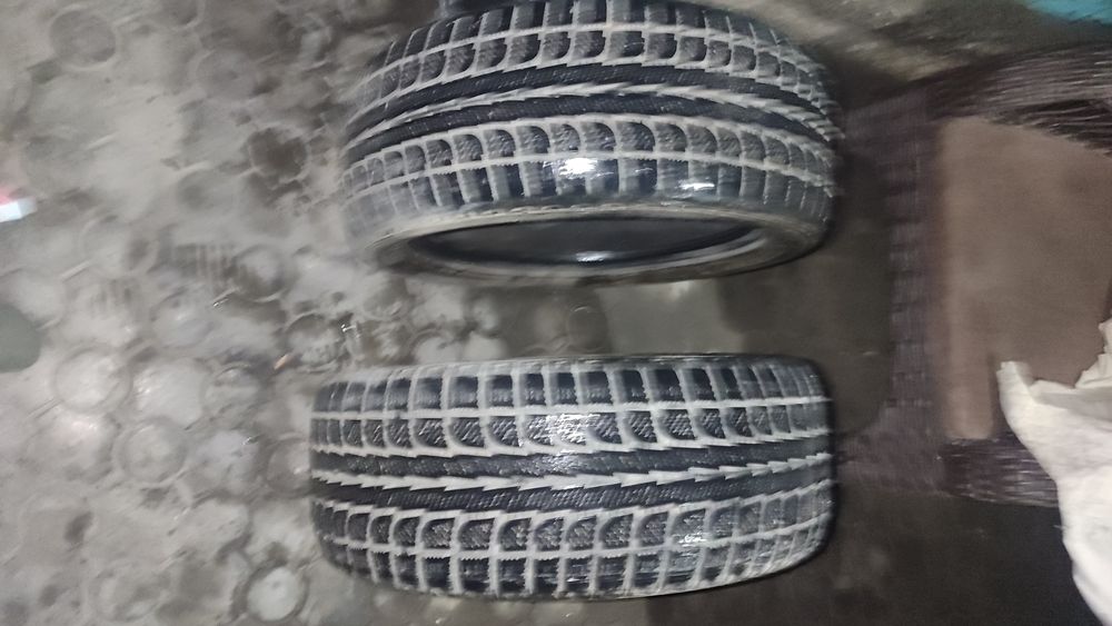 Продам резина на 17