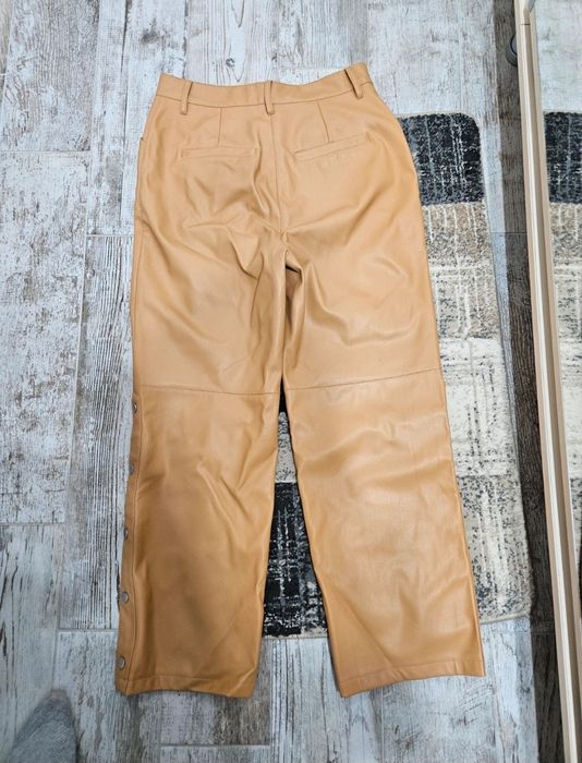 Pantaloni  bej/maro na-kd 3i