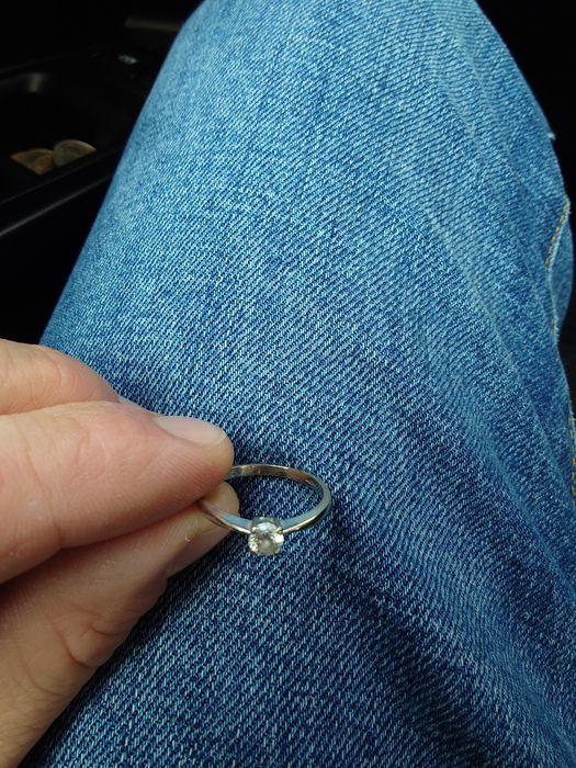 Inel aur alb 18 carate cu diamant 0.25 carate