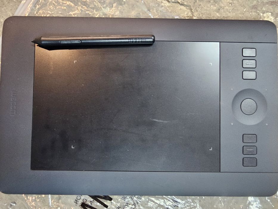 Tablete grafice wacom intuos/bamboo/pen