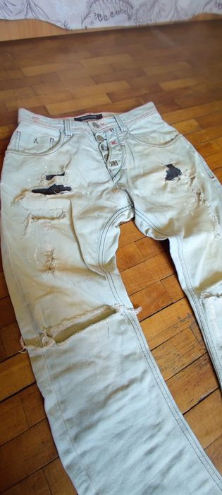 Blugi RedHouse - NOI.