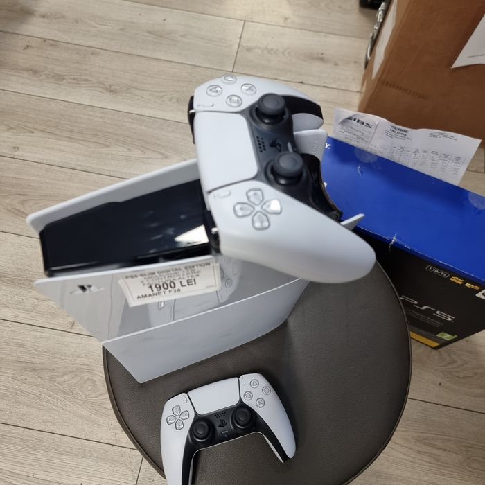 Amanet F28: Consola Playstation PS5 Slim Digital edition factura Altex