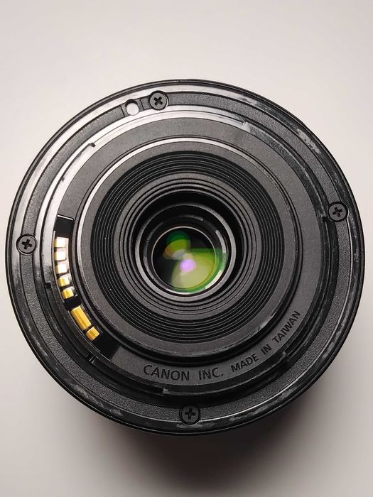 Canon 10-18mm IS STM