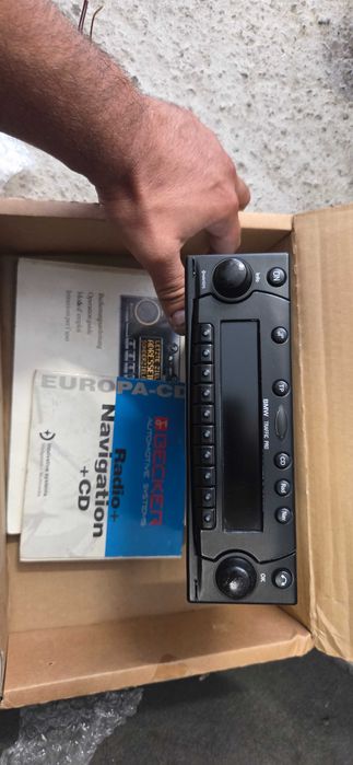Продавам интересни части bmw е36- Becker, hi-fi, голям борд, m3 прагове