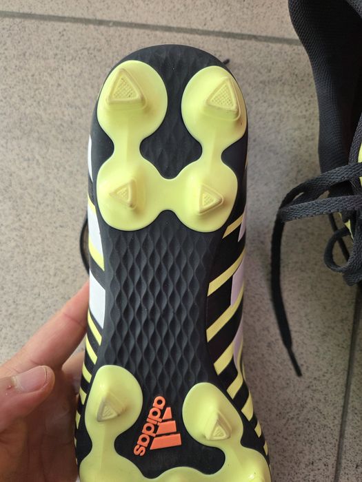 Фудболни бутонки adidas 47 номер