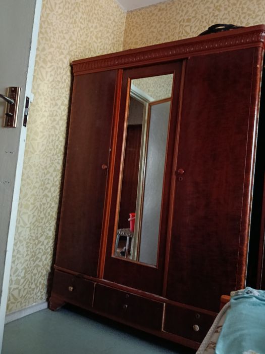 Шифонер  Антиквариат,Б/У продается