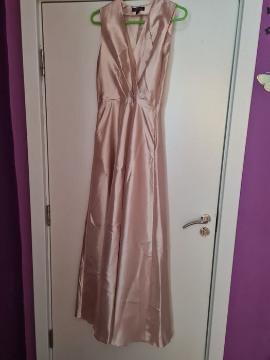 Официална рокля чисто нова!