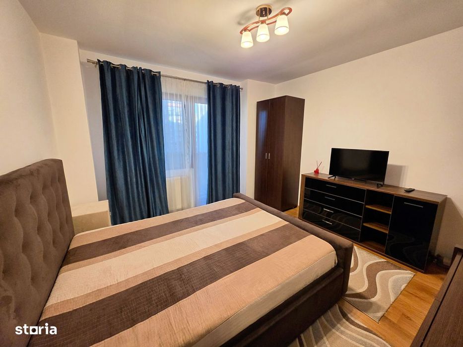Inchiriez apartament cu 3 camere - 80 mp utili + 2 locuri de parcare