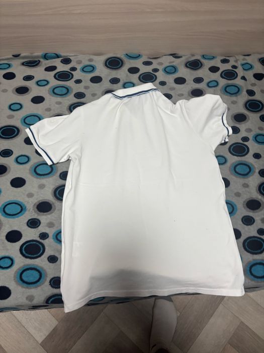 Продаю поло в школу