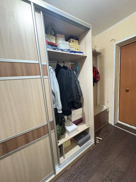 Продам шкаф купе для прихожей