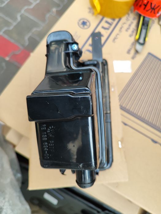 Туманки Ауди 100 с4