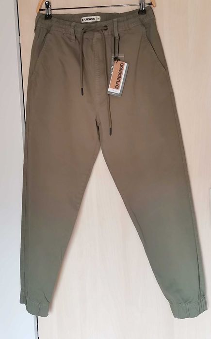 Pantaloni bărbați Fundango Toren Cargo măr 28 (S) olive NOI