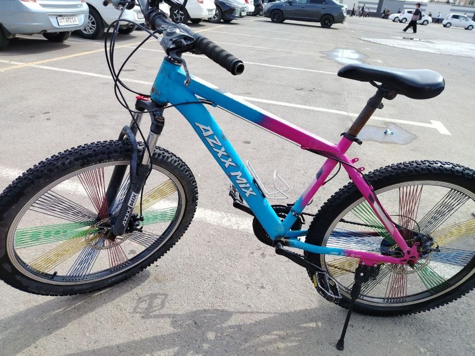 Velosiped sotiladi