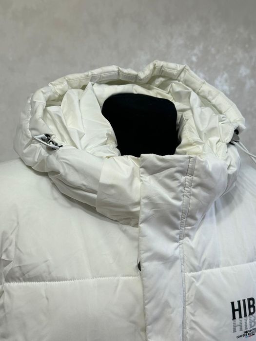 Хорошая куртка новая