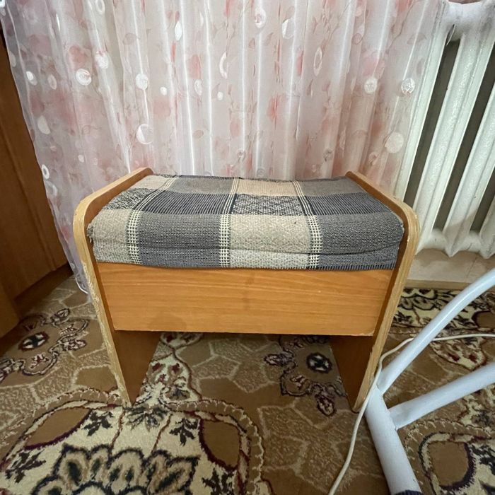 Срочно продам спальный гарнитур в отличном состоянии
