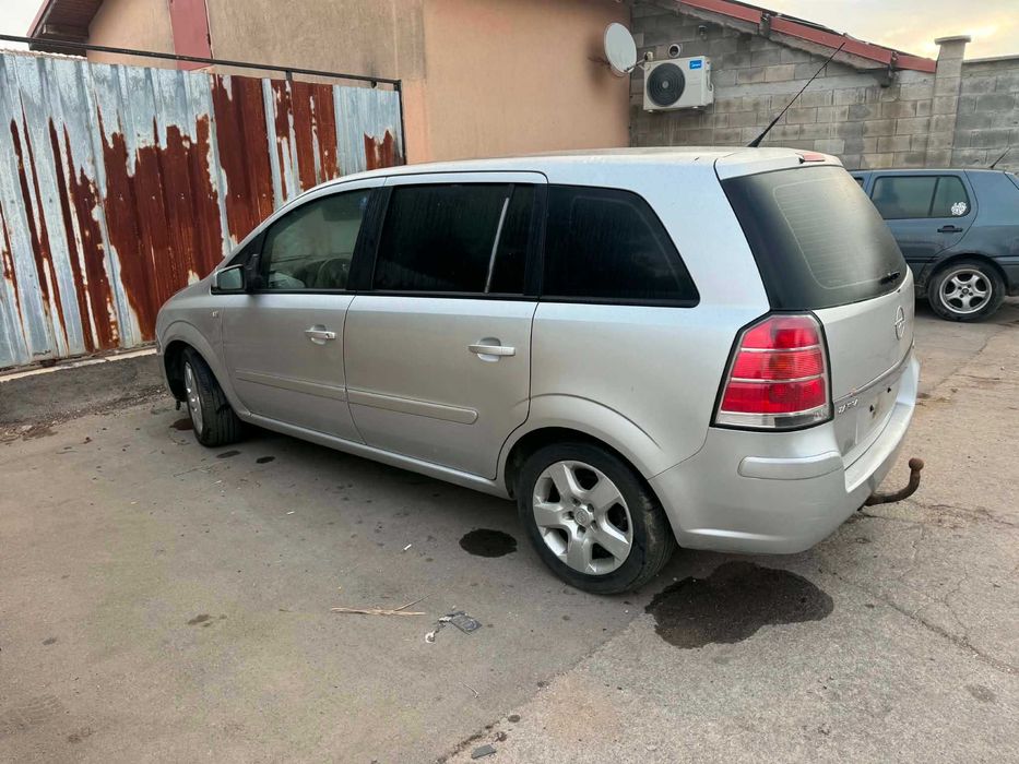 opel zafira b 1.9cdti 120 коня на части теглич  опел зафира б