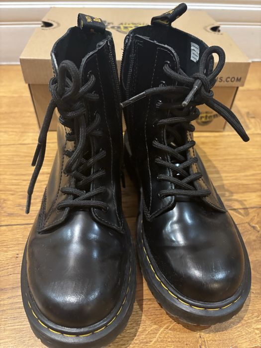 Dr.Martens детски боти