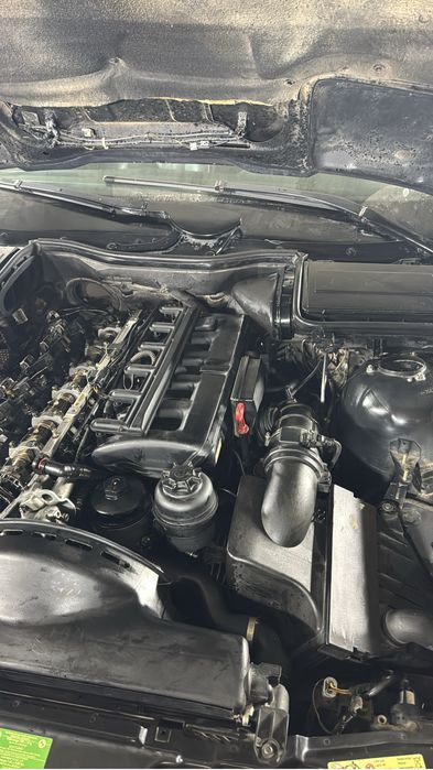 Продам двигатель м54б30