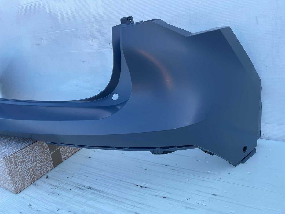 Bara spate Renault Rafale noua originala Renault