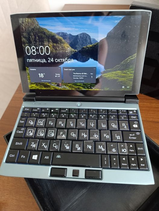 Игровой мини нетбук OneGX