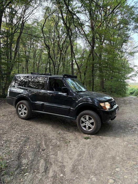 Pajero 3.2 DID 4x4 2005 Autoutilitară Lift Kit, LED Bar, Offroad