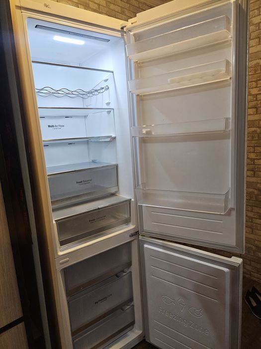 Продам холодильник в отличном состоянии