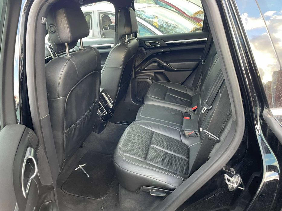 Porsche Cayenne 958 3.0 CNR НА ЧАСТИ порше каен 3.0 тди