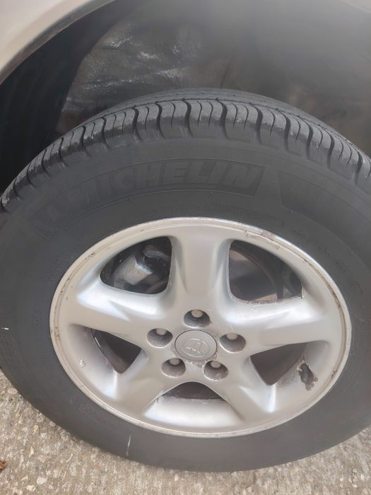 Vand Toyota RAV4 4X4