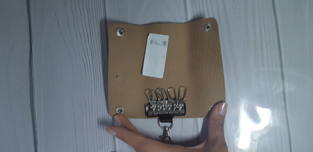 Продается новая ключница