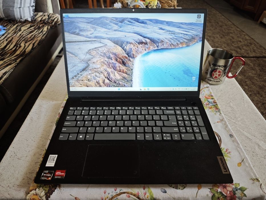 Лаптоп Lenovo V15 G2 ALC