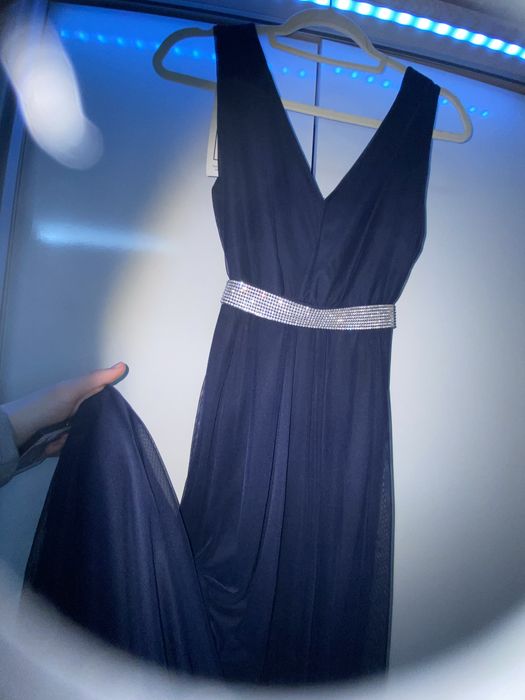 Официална рокля  .