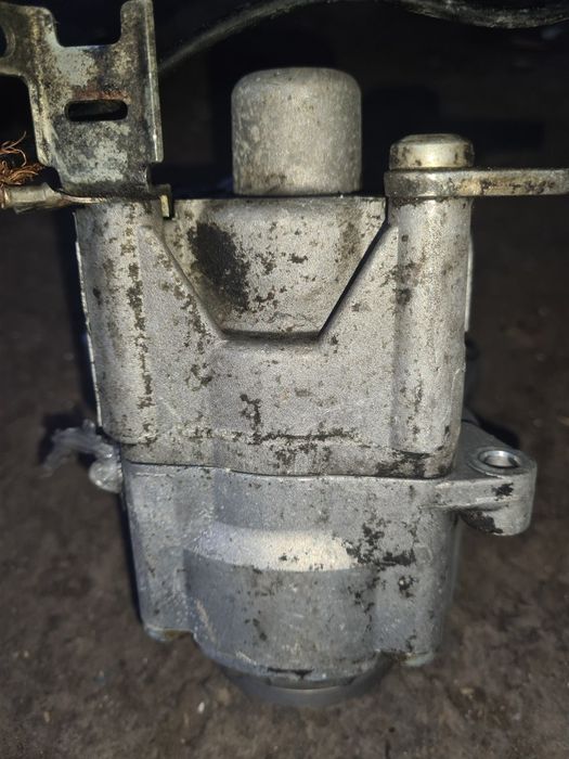 ГУР от Мерседес Бенс для 111 мотора