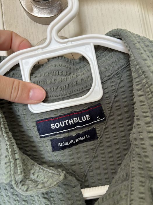 Маслено зелена мъжка риза