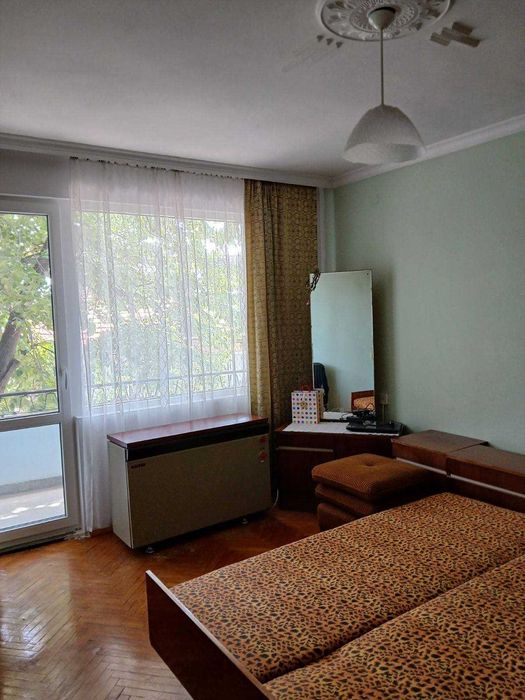 Продава се Многостаен апартамент в Разград, Варош - 137 кв.м за 1497 €/кв.м - Снимка #8