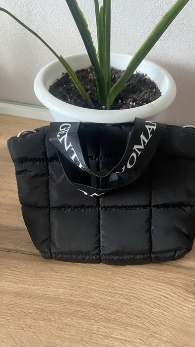 Продаются Женские сумочки