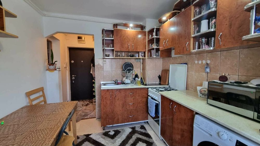 Vand Apartament cu 1 camera pe et.3